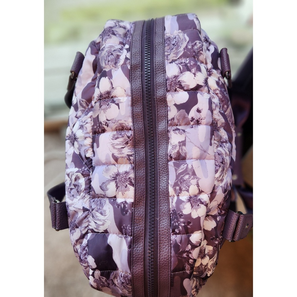 Cynthia Rowley Large Quilted Purple Lavender Floral Camo Weekender Diaper Bag - Picture 4 of 16